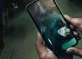 Suspense psicológico que provoca reflexões sobre privacidade digital