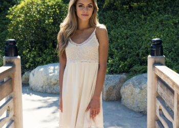 Quer usar vestido curto mas sem perder a elegância? Confira essas dicas