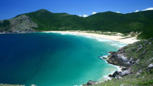 Essa é considerada a cidade com a praia mais bonita do Brasil