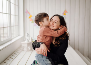 Quais são os hábitos importantes desde cedo? Foto: FreePik
