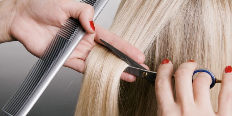Essas são as melhores dicas pro seu cabelo parar de cair