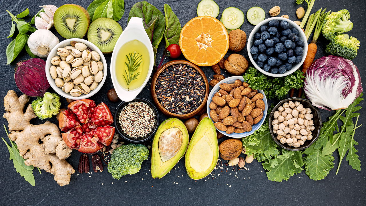 Como sua alimentação influencia diretamente na saúde da sua pele