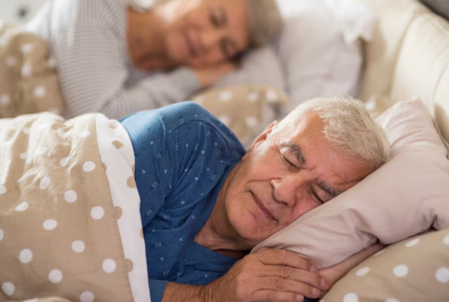 Homens roncam mais do que mulheres. Foto: FreePik