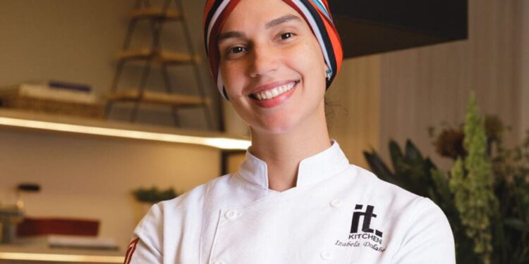 Ex-Masterchef Izabela Dolabela consolida a carreira ao empreender em gastronomia. Foto: Divulgação.