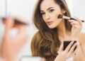 Essas dicas vão fazer sua maquiagem simples ficar mais bonita