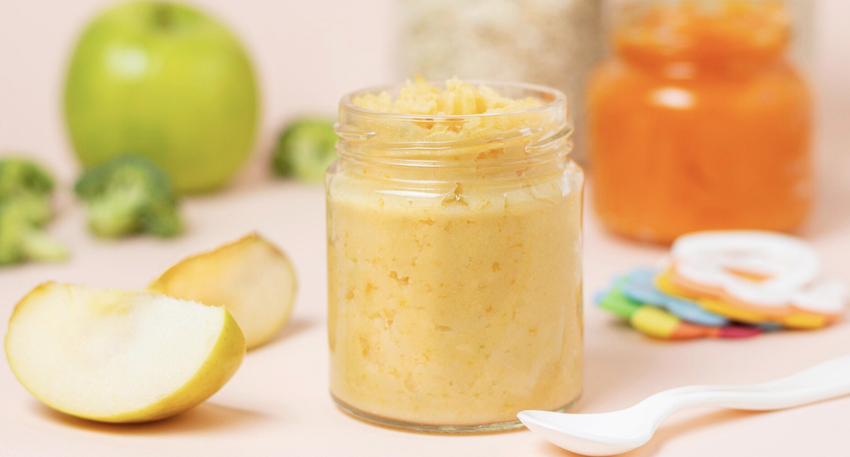 Papinha pronta pode ser oferecida na introdução alimentar? Foto: FreePik