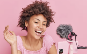 Influencer é mesmo a profissão do futuro? Foto: FreePik