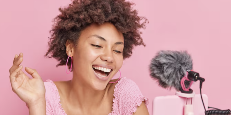 Influencer é mesmo a profissão do futuro? Foto: FreePik