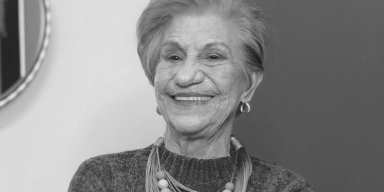 Vovó Cora