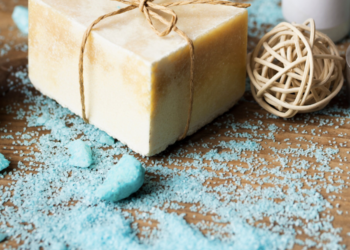 Aprenda a fazer receita de sabão caseiro. Foto: FreePik