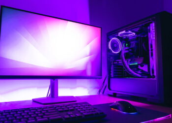 Computador gamer tendência - Créditos: depositphotos.com / vlado85
