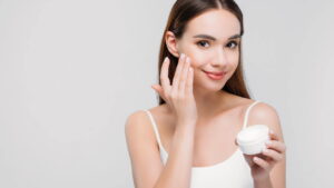 Os erros de skincare que envelhecem a pele sem você perceber