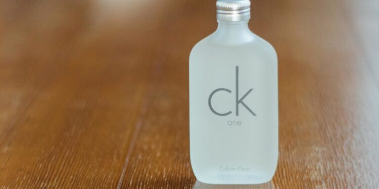 Os perfumes unissex que não podem faltar na sua coleção