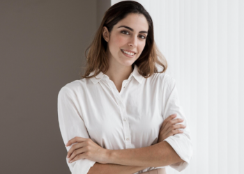 Bom atendimento é fator decisivo para a compra. Foto: FreePik