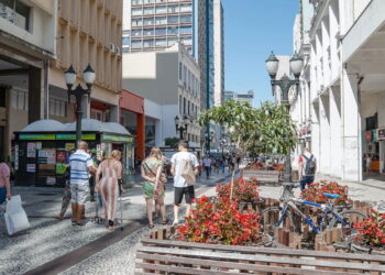 Curitiba cidade inovadora - Créditos: depositphotos.com / vbacarin