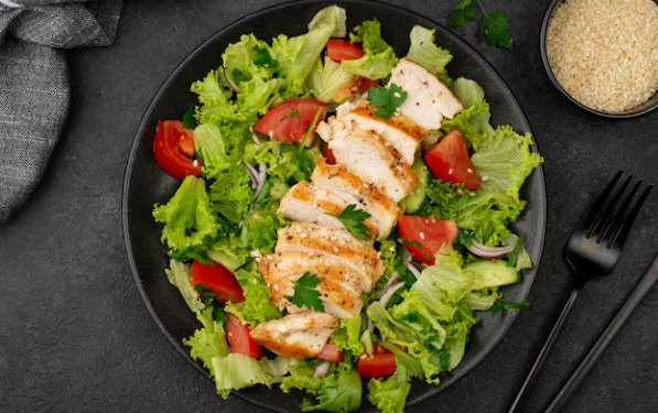 Ordem dos alimentos pode influenciar na dieta! Foto: FreePik