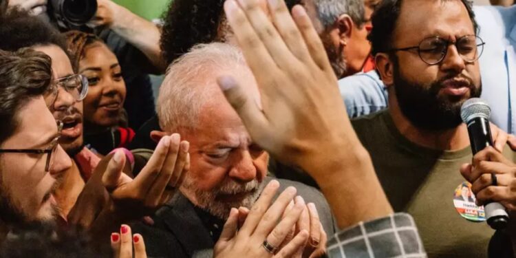 Documentário Apocalipse dos Trópicos é favorito ao Oscar - o que esperar dele? - Crédito: Divulgação│Netflix