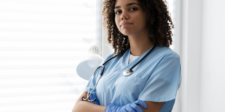Enfermeiros podem prescrever antibióticos? Foto: FreePik
