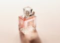 Marcas de moda famosas que possuem seus próprios perfumes