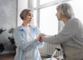 Casos de Parkinson devem dobrar até 2050. Foto: FreePik