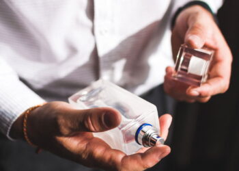 Fragrância envolvente que desperta sensações de poder e elegância