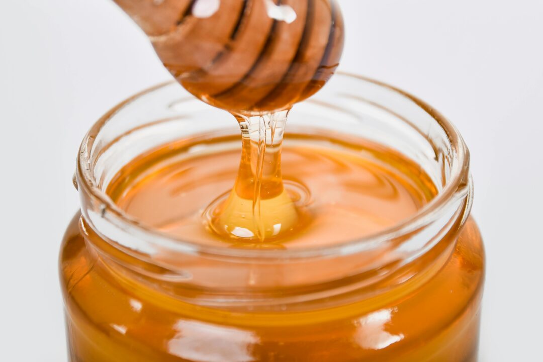 Ingredientes baratos que substituem cosméticos caros