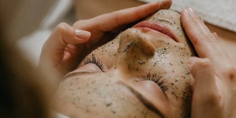 Máscaras faciais naturais que dão resultado rápido