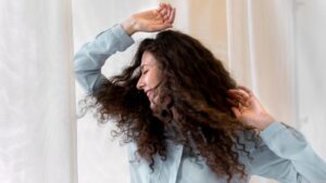 produtos que tiram o frizz do cabelo