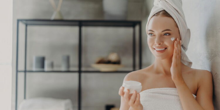 Produtos naturais que ajudam na hidratação do seu rosto