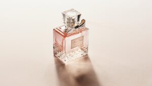 O impacto dos perfumes na autoestima e presença
