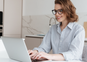 Como recuperar a produtividade no trabalho? Foto: FreePik
