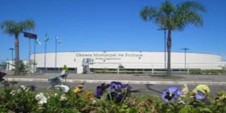 Câmara municipal Pinhais  - Créditos: commons.wikimedia.org