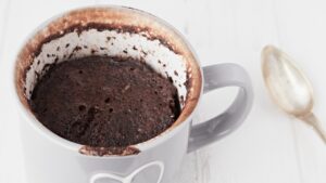 como fazer bolo de caneca sem ovo