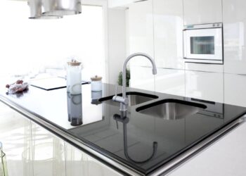 Limpeza imediata que garante praticidade e higiene constante. - Créditos: depositphotos.com / lunamarina