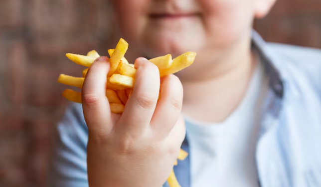 Alimentação pode influenciar nos problemas de visão das crianças. Foto: FreePik