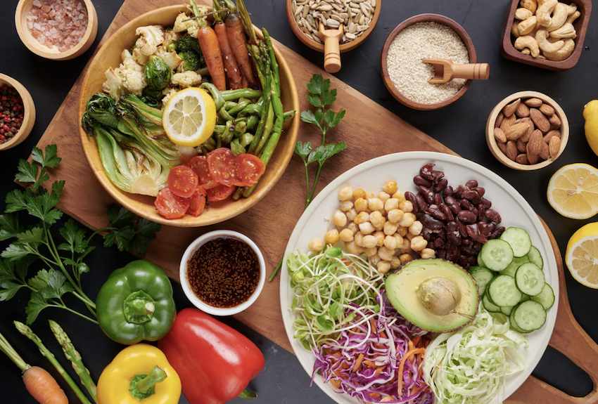 Como montar uma dieta vegana barata e saudável? Foto: FreePik