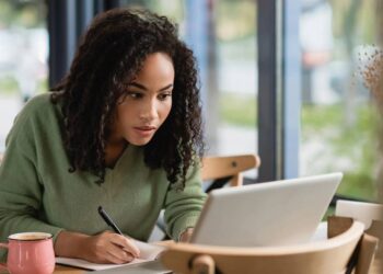 Tecnologia educacional transformando a forma de avaliar estudantes remotamente. - Créditos: depositphotos.com / HayDmitriy