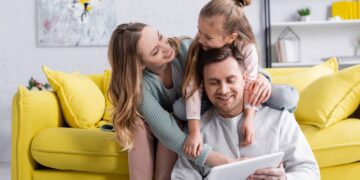 Ambiente urbano que promove segurança e bem-estar para toda a família - Créditos: depositphotos.com / HayDmitriy