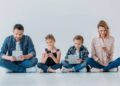 Dispositivos inteligentes que aumentam a segurança e o conforto no lar - Créditos: depositphotos.com / alebloshka