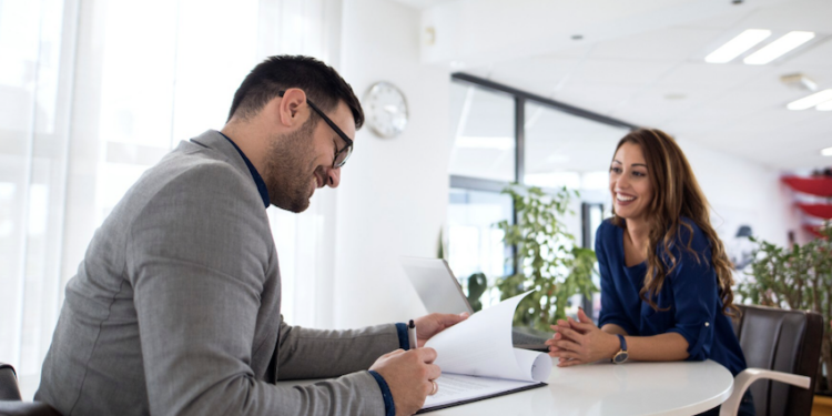 Cuidados com os Golpes do Emprego. Foto: FreePik