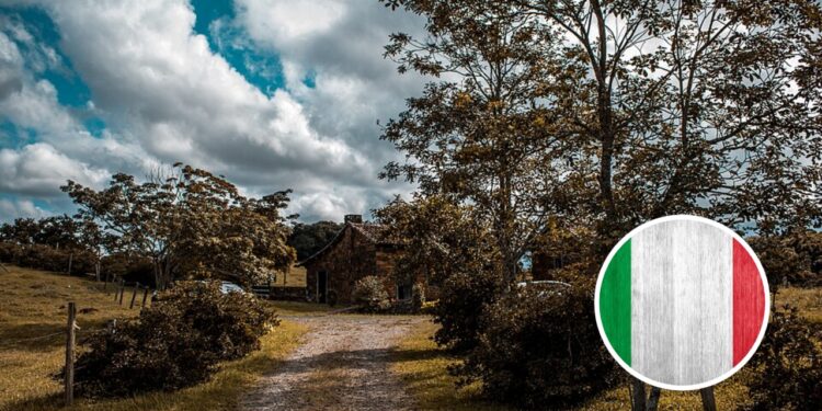 Casa de Pedra em Nova Veneza - Créditos: commons.wikimedia.org/ Créditos : Créditos: depositphotos.com / JonnyDrake