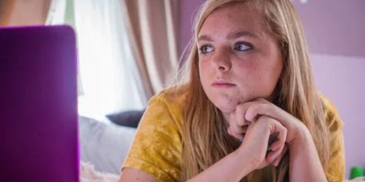 Oitava Série  - Créditos : A24: