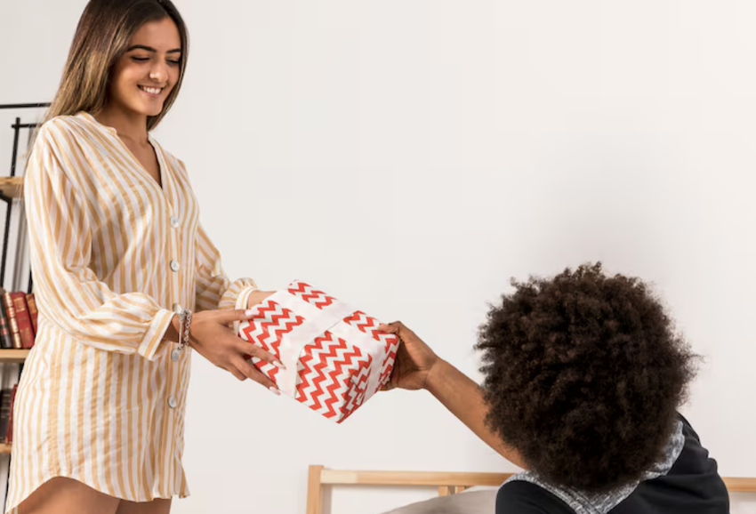 Brasileiro vai gastar, em média, R$ 250 no Dia das Crianças. Foto: FreePik