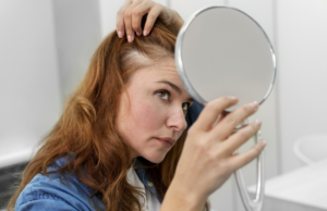 Tire suas dúvidas sobre saúde capilar. Foto: FreePik