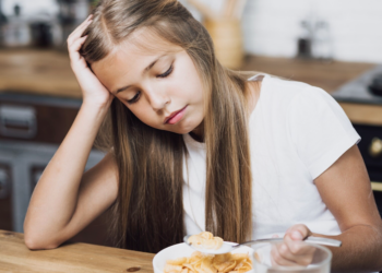 Transtornos alimentares - veja os sinais. Foto: FreePik