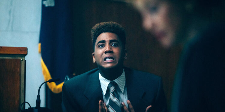 Dramatização de casos que aproxima o público da realidade das cortes - Créditos: Netflix