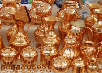 Objetos de cobre ou bronze que têm alto valor comercial
