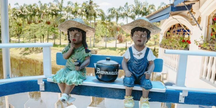 Conexão com a natureza promovendo momentos de alegria e liberdade - Créditos: depositphotos.com / vbacarin