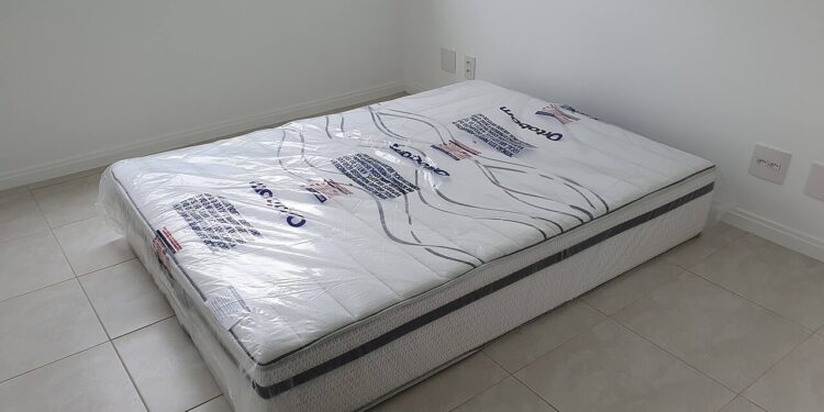 Como deixar o colchão limpo e cheiroso sem produtos caros