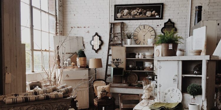 Objetos domésticos antigos que podem valer mais do que parecem